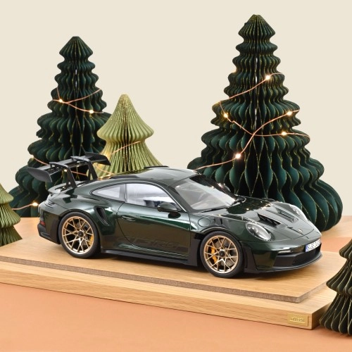 Porsche 911 GT3 RS, Jet Green Metallic and Black, 2022 1:12