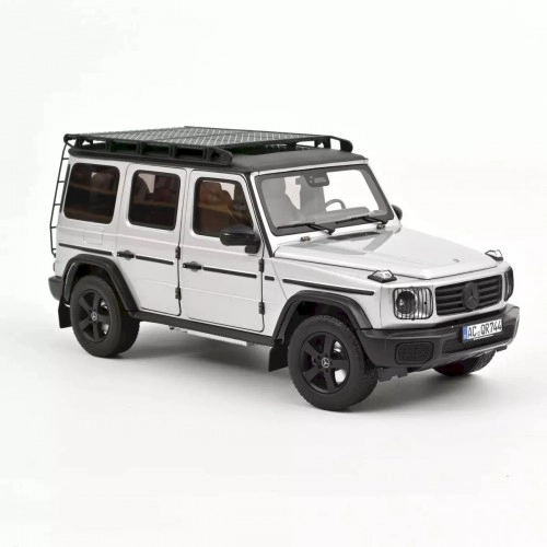 Mercedes-Benz G-Class 2024 Iridium Silver 1:18