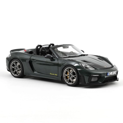 Porsche 718 Spyder RS w/Weissach Pack, Forest Green, 2023 1:18