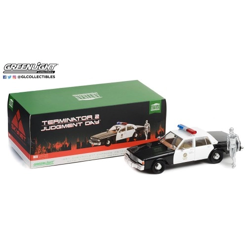 Macheta auto, Artisan Collection - Terminator 2: Judgment Day (1991) - 1987 Chevrolet Caprice Metropolitan Police with T-1000 Liquid Metal Android Figure 1:18