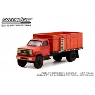 Macheta auto, S.D. Trucks Series 15 - 1980 Chevrolet C-70 Grain Truck - Weathered Red Cab with Red Bed Solid Pack 1:64