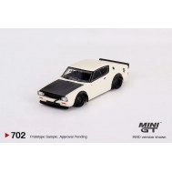 Macheta auto, Nissan Skyline Kenmeri Liberty Walk White 1973  (RHD) 1:64