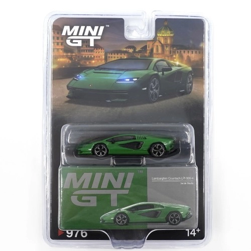 Lamborghini Countach LPI 800-4 Verde Medio 2022 1:64