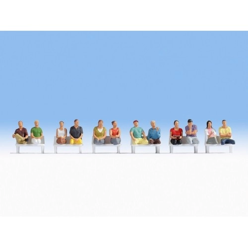 Sitting Passengers (without legs, without benches) H0 /1:87/