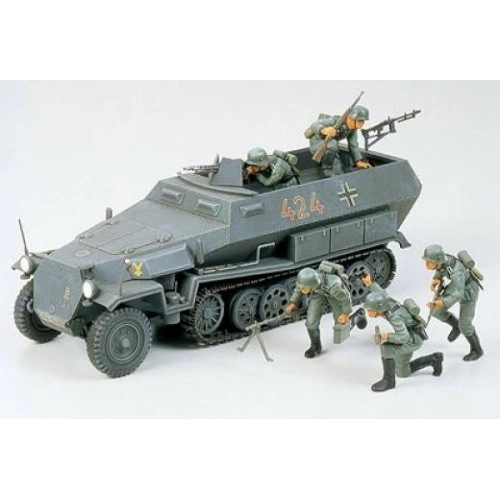 1:35 German Hanomag Sonderkraftfahrzeug 251/1 Kit - CA120 1:35