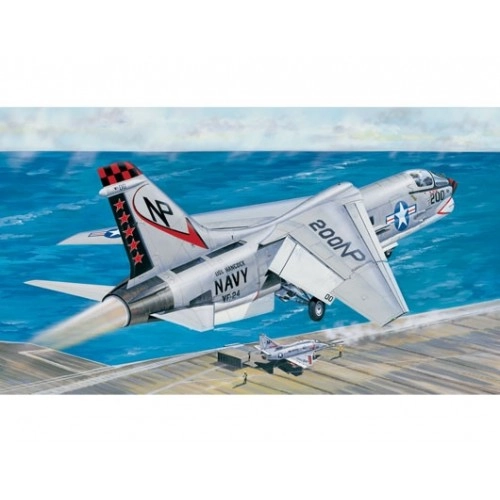 1:32 F-8J Crusader 1:32